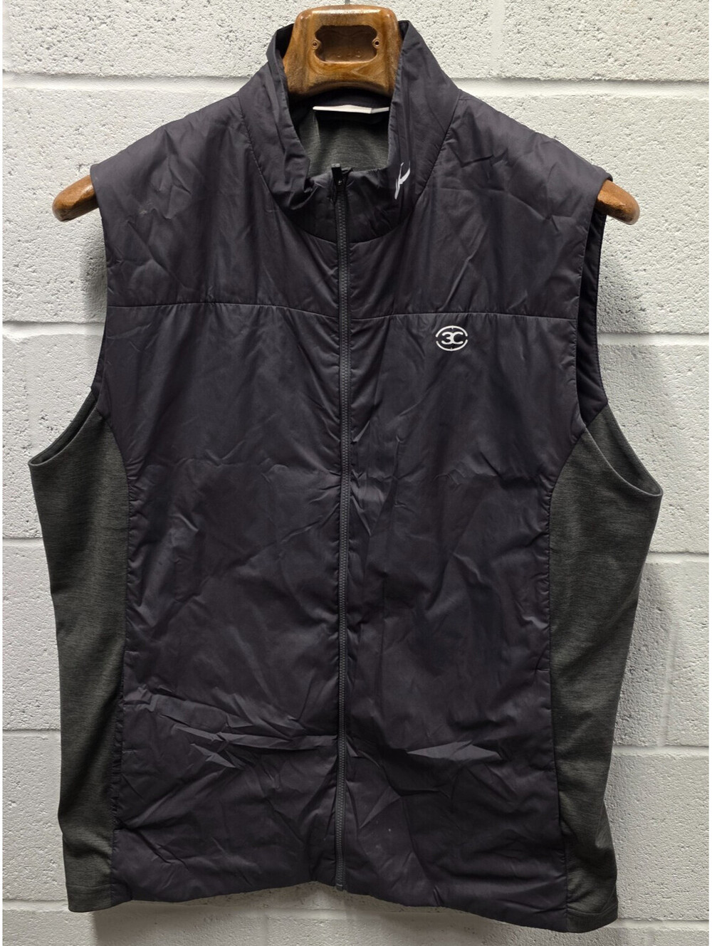 KJUS Kjus  Vest Men’s 54 XL  Black Radiation Golf Full Zip Logo 3C 22.5x31